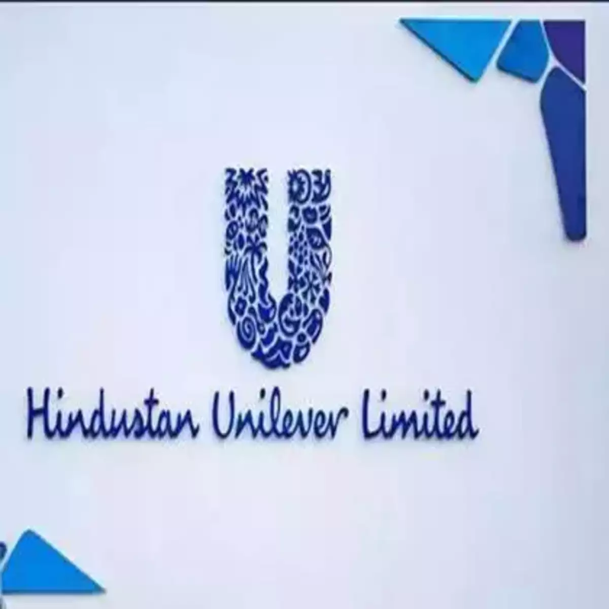 Hul Q3 Results Today Muted Show Likely On Input Cost Inflation, Subdued Seasonal Demand; Shares Up 1%